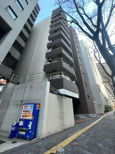 トーカン新宿第２キャステールの外観