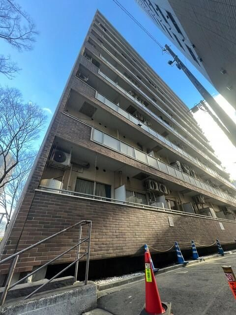 トーカン新宿第２キャステールの外観
