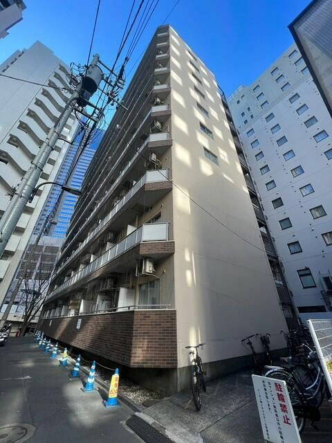 トーカン新宿第２キャステールの外観