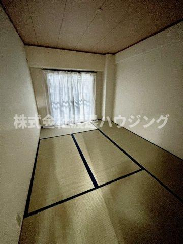 寝屋川東ファミリータウン東二番館の和室