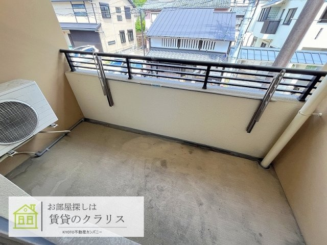 グラシア堺町御門のバルコニー