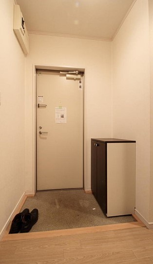 Arai舎Ⅱの玄関