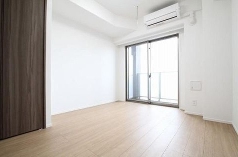 【居間・リビング】ラフィスタ川崎Ⅳ 