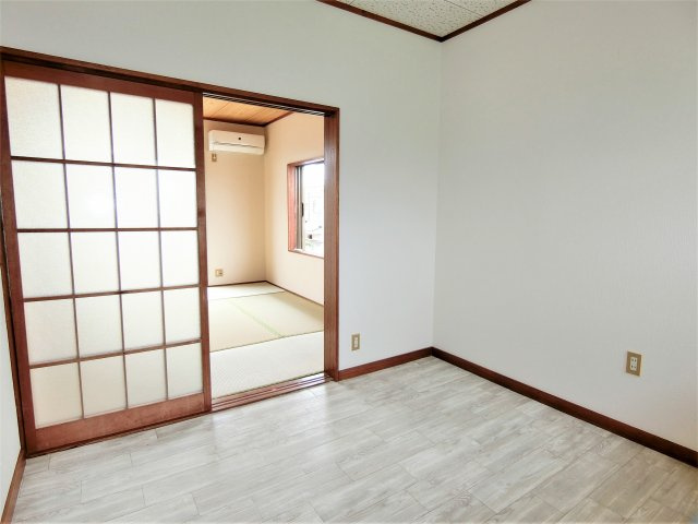 グリーン田中の内装