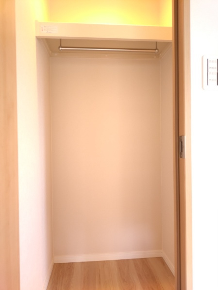 ラ・ヴェール芦屋Ⅱ4号棟の収納