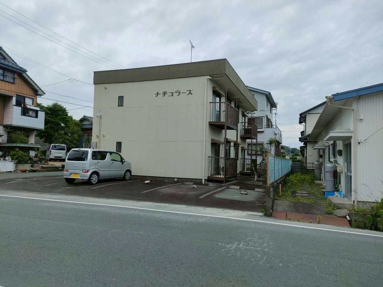 袋井市村松　一棟アパート
