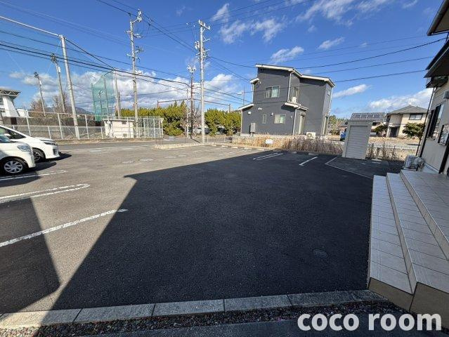 フェリオの駐車場