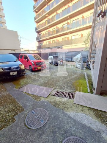 【駐車場】 | メゾン太陽 | 駐車場