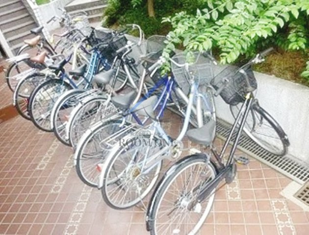 パールシティ中野