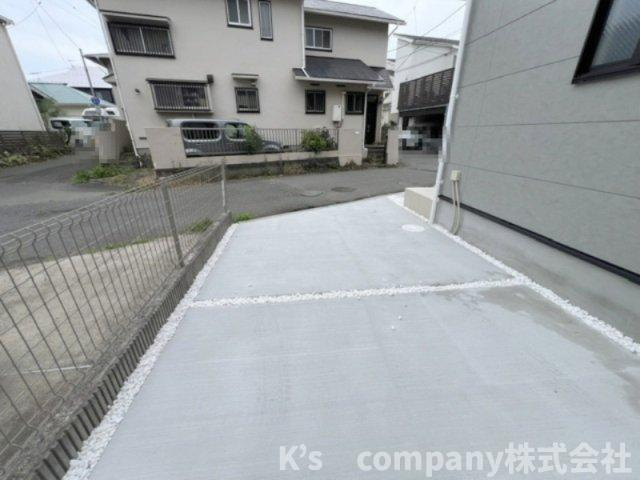 ◎茅ヶ崎市東海岸南6丁目　新築戸建　3号棟の駐車場|駐車スペース◇
