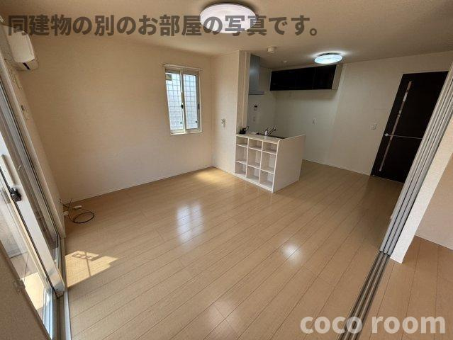ハイツせみじま　Ｃの居間・リビング