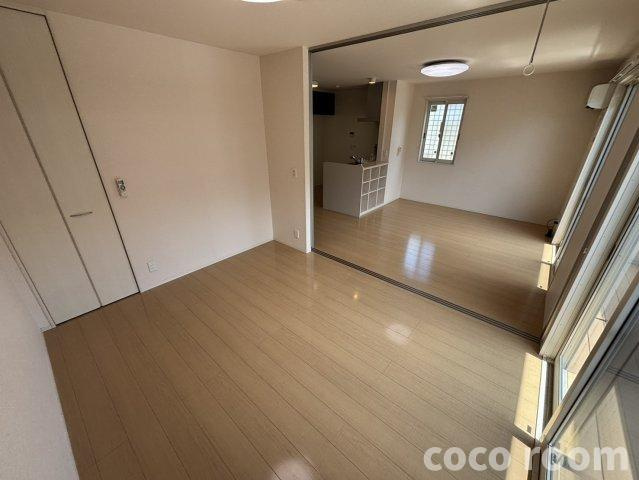 ハイツせみじま　Ｃの洋室
