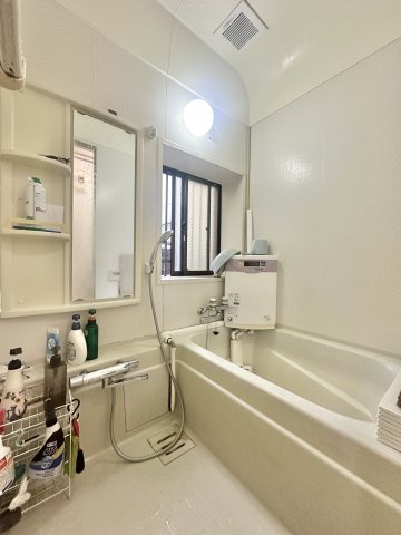 葛飾区西水元4丁目中古住宅の浴室|バスルーム