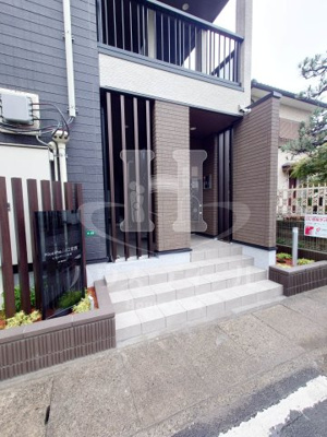 【エントランス】 | ヒカルサ川口芝西 | 清潔なエントランスです