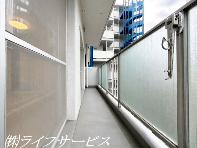 【バルコニー】 | カーサ東淀川 | 南西側バルコニー