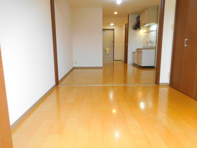 高槻市東五百住町１丁目のアパートの内装