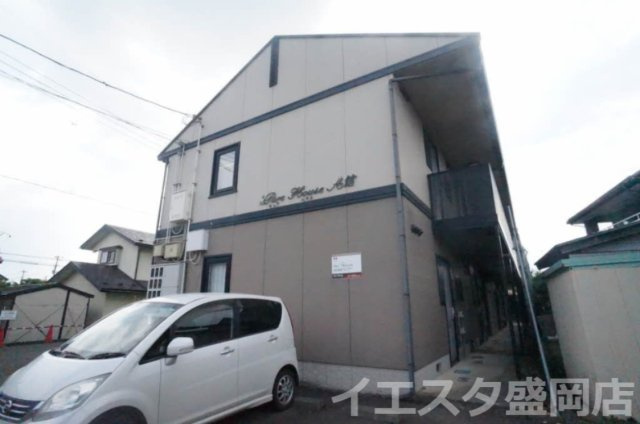 ピュアハウスＡ館の駐車場