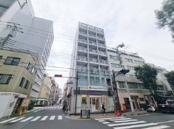 B-wall神保町