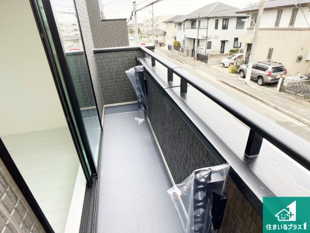 明石市西明石町　新築一戸建てのバルコニー|ワイドバルコニーは洗濯物を干すスペースが広いのでご家族が多くても安心！