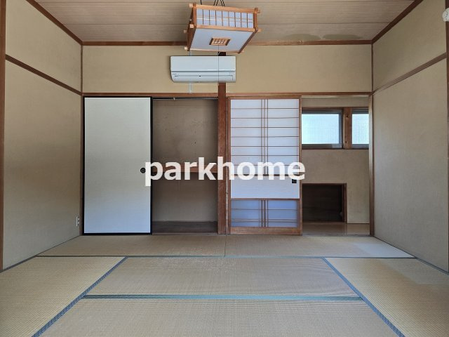 高知市春野町平和　中古戸建の洋室|2階
