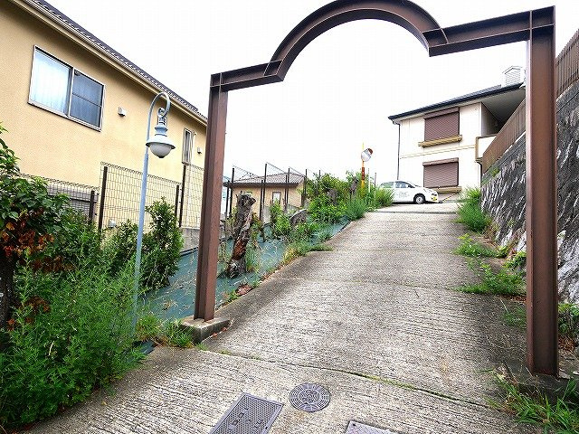 高瀬ハイツ1号館の周辺