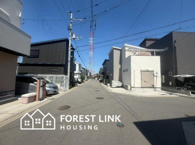 天美北1　戸建の前面道路含む現地写真