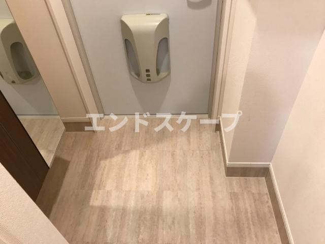 サニープレイス　Ｄの玄関|玄関
高崎、前橋のお部屋探しはエンドスケープまで！お客様の理想お聞かせ下さい♪