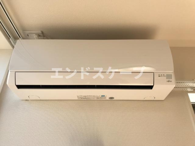 サニープレイス　Ｄの設備|エアコン
高崎、前橋のお部屋探しはエンドスケープまで！お客様の理想お聞かせ下さい♪