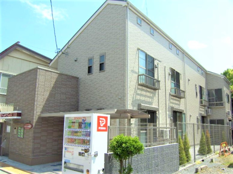 フロマージュ国立の外観
