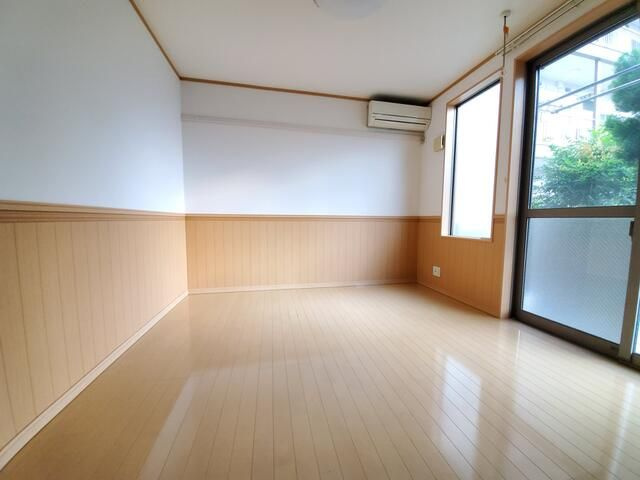 フロマージュ国立の居間・リビング