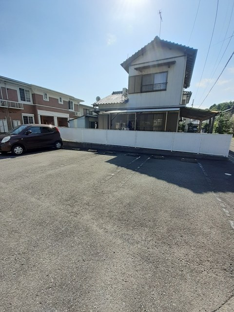 エアリー枝川の駐車場|駐車場
