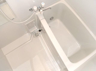 【浴室】 | 落ち着いた空間のお風呂です