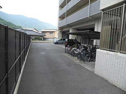 サンシティ可部中央の駐輪場