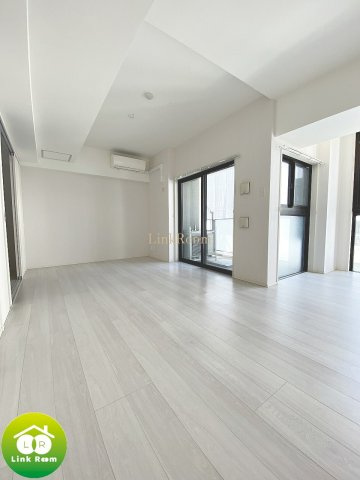 エルシノア住吉の居間・リビング