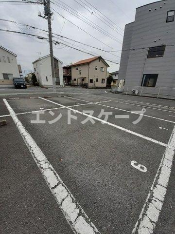 プレリュードの駐車場|高崎、前橋のお部屋探しはエンドスケープまで！お客様の理想お聞かせ下さい♪