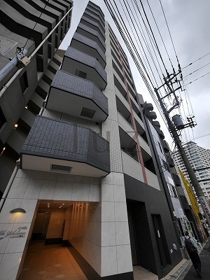 エルシェ横濱の外観