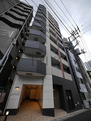 エルシェ横濱の外観