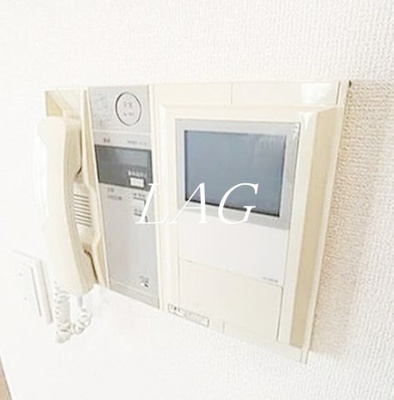 【セキュリティ】 | シエールグラン上池台 | モニター付きインターホンです。