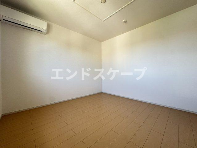 リュブミラーカ　Ⅲの洋室|高崎、前橋のお部屋探しはエンドスケープまで！お客様の理想お聞かせ下さい♪
