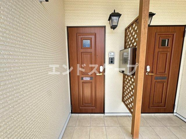 リュブミラーカ　Ⅲの玄関|高崎、前橋のお部屋探しはエンドスケープまで！お客様の理想お聞かせ下さい♪