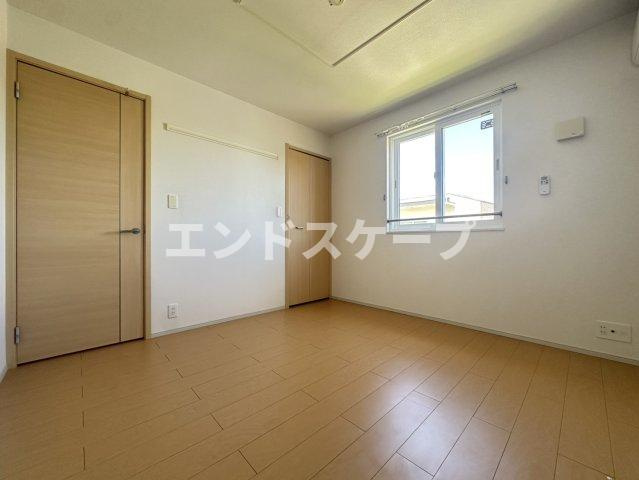リュブミラーカ　Ⅲの洋室|高崎、前橋のお部屋探しはエンドスケープまで！お客様の理想お聞かせ下さい♪