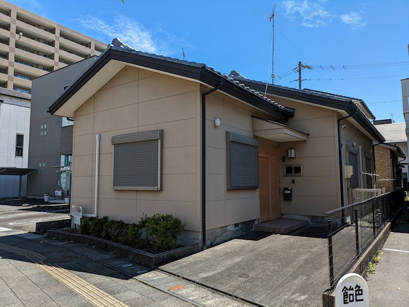 島田市栄町戸建の駐車場