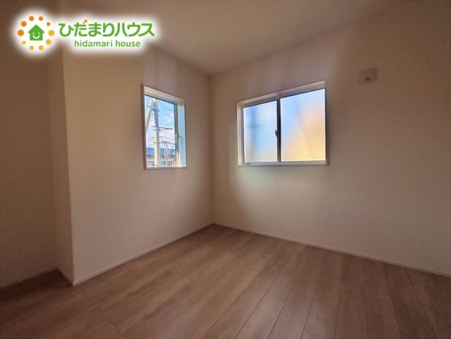 上尾市原市15期　新築戸建　ブルーミング01の洋室|2階洋室：5.62帖
