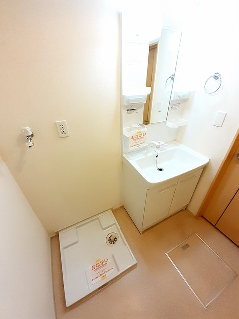 イリーゼ　Ｃの独立洗面台|洗面所