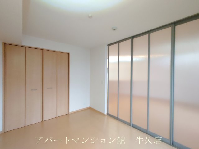 リビングタウンひたち野Aの洋室