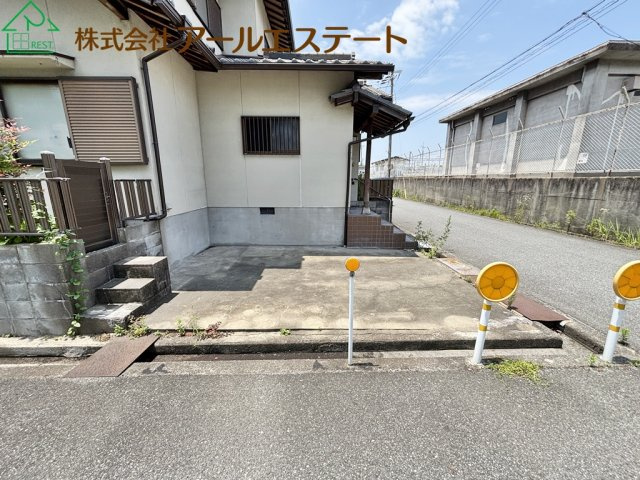 姫路市大津区天神町２丁目　　　山陽電鉄「山陽天満駅」徒歩２分の駐車場