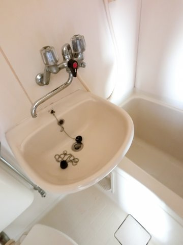 【洗面所】