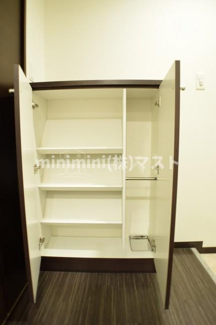 イグレック南本町の収納
