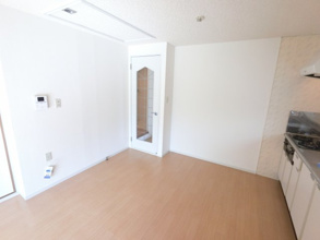 【居間・リビング】 | グランドサン　伍番館