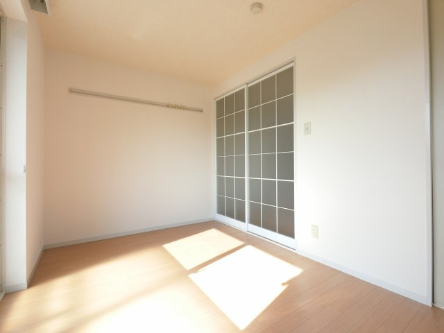 【洋室】 | グランドサン　伍番館